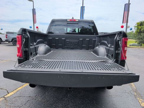 Used 2025 RAM 1500 Big Horn AWD/4WD image 5