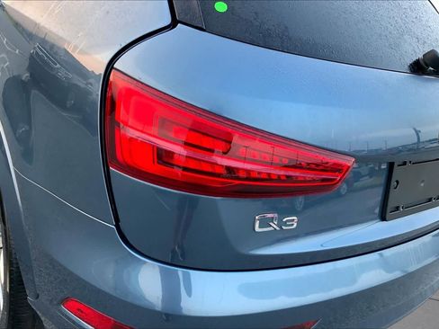 Used 2018 Audi Q3 2.0T Premium w/ Convenience Package AWD/4WD image 27