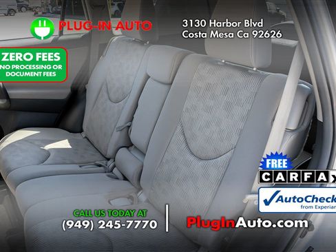 Used 2012 Toyota RAV4 FWD w/ Value Pkg image 9