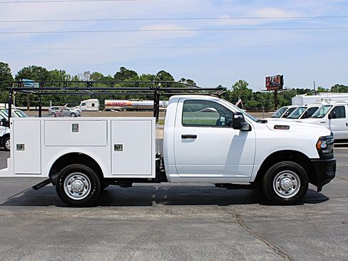 Used 2024 RAM 2500 Tradesman RWD image 10