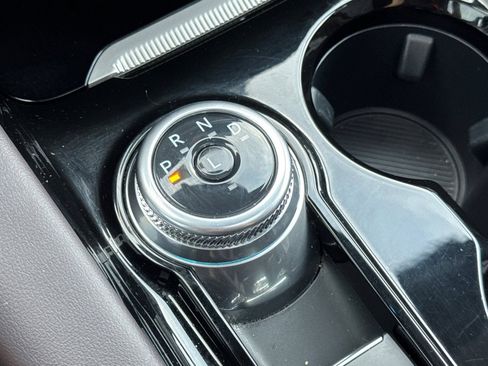 Used 2025 Ford Explorer Platinum w/ LUX Leather Package image 26