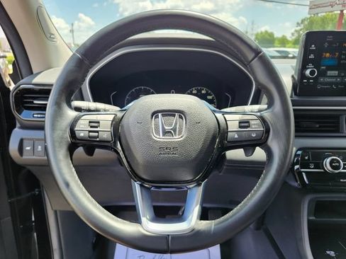 Used 2024 Honda Pilot Touring image 33