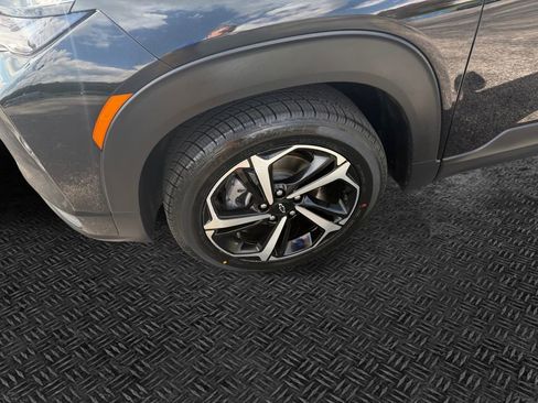 Certified 2023 Chevrolet TrailBlazer RS w/ Convenience Package FWD image 11