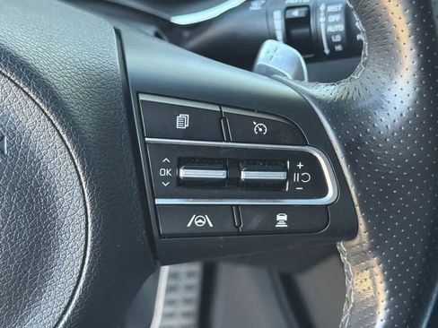 Used 2022 Kia Stinger GT2 image 24