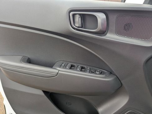 New 2026 Hyundai Venue SEL FWD image 13