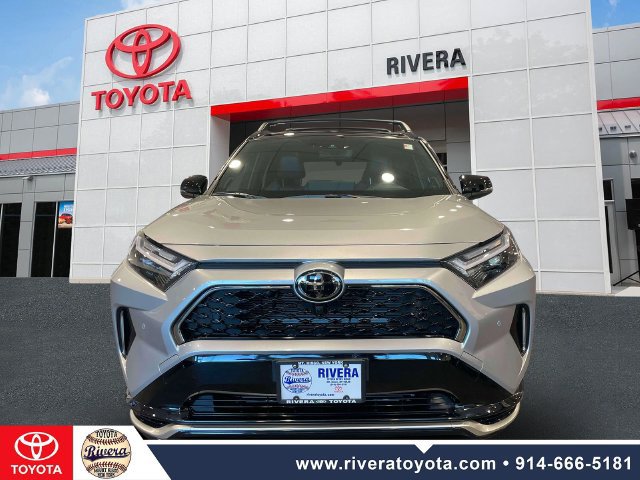 Certified 2025 Toyota RAV4 XSE w/ Premium Package AWD/4WD image 2