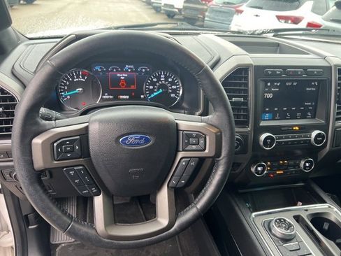 Used 2019 Ford Expedition XLT w/ Equipment Group 202A image 9