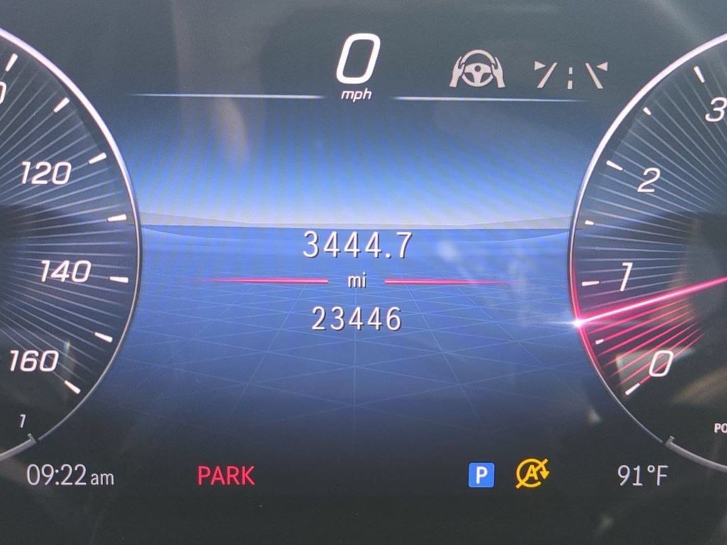 Used 2024 Mercedes-Benz GLE 350 4MATIC image 23