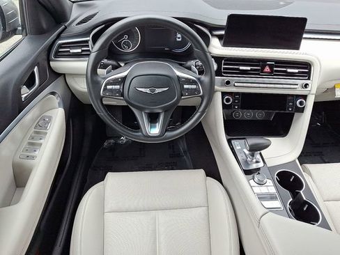 Used 2024 Genesis G70 2.5T AWD/4WD image 11
