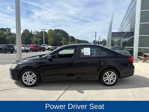 Used 2014 Volkswagen Jetta SE FWD image 4