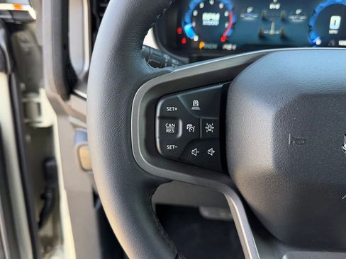 New 2026 Ford Bronco Outer Banks w/ Sasquatch Package AWD/4WD image 16