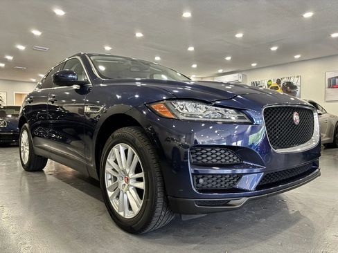 Used 2017 Jaguar F-PACE Prestige AWD/4WD image 1