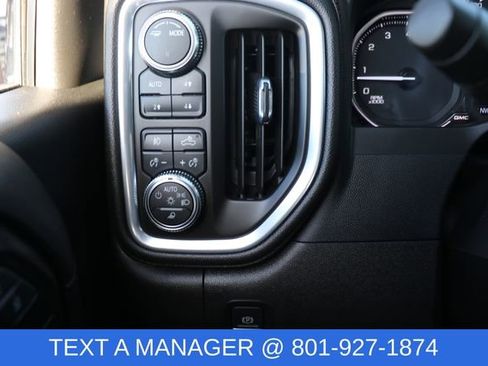 Used 2022 GMC Sierra 3500 AT4 w/ AT4 Preferred Package image 23
