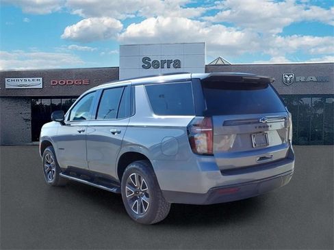 Used 2021 Chevrolet Tahoe Z71 w/ Z71 Signature Package image 4