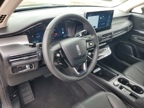 Certified 2024 Lincoln Corsair AWD w/ Equipment Group 101A image 13