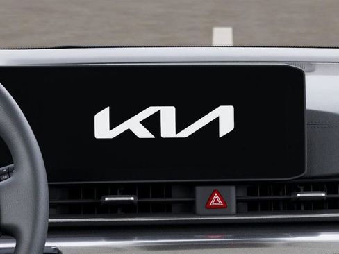 New 2026 Kia Carnival LX FWD image 20