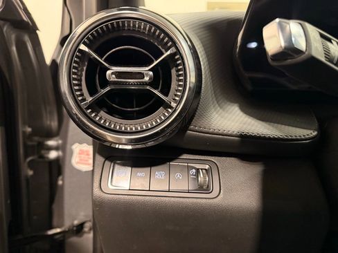 Used 2025 Chevrolet Equinox LT image 14