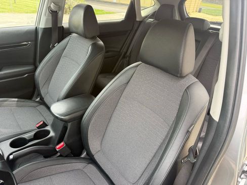 Used 2021 Kia Seltos S image 28