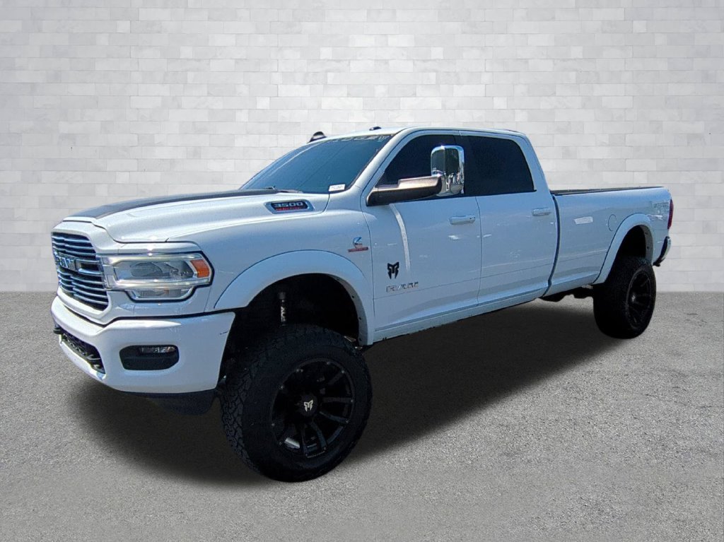 Used 2022 RAM 3500 Laramie AWD/4WD image 9