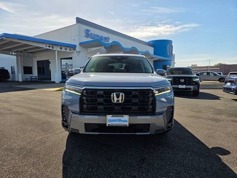 New 2026 Honda Pilot Elite image 5