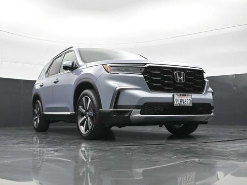 Used 2024 Honda Pilot Elite image 28