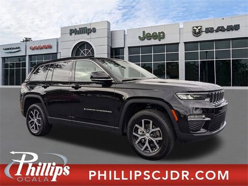 New 2025 Jeep Grand Cherokee Limited image 1