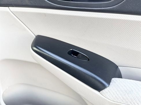 Used 2010 Honda Civic LX image 55