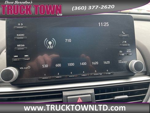 Used 2019 Honda Accord LX image 23