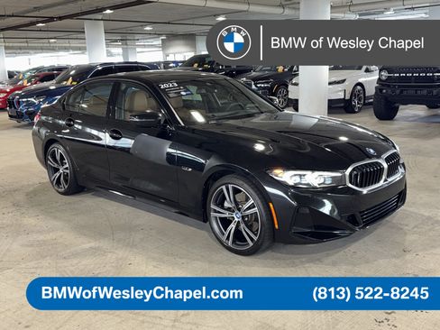 Used 2023 BMW 330e w/ Driving Assistance Package RWD image 1