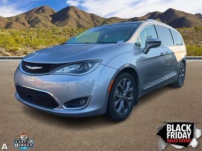 Used 2017 Chrysler Pacifica Limited
