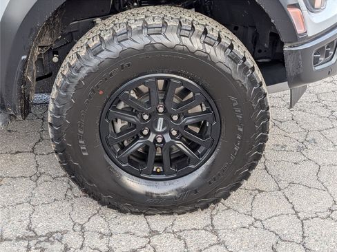 Used 2025 Ford F150 Raptor image 10