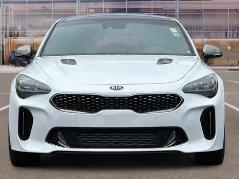 Used 2018 Kia Stinger GT2 RWD image 6