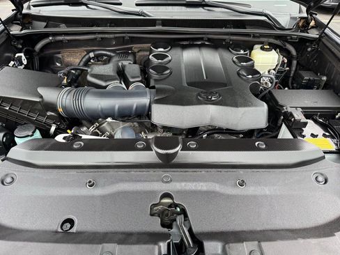 Used 2021 Toyota 4Runner Nightshade image 18