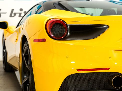 Used 2016 Ferrari 488 GTB image 28