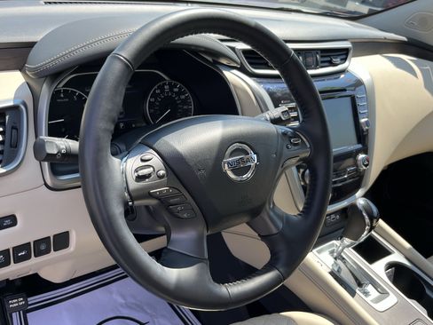 Used 2020 Nissan Murano Platinum w/ Cargo Package AWD/4WD image 23