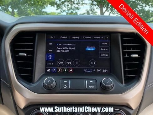 Used 2023 GMC Acadia Denali AWD/4WD image 31