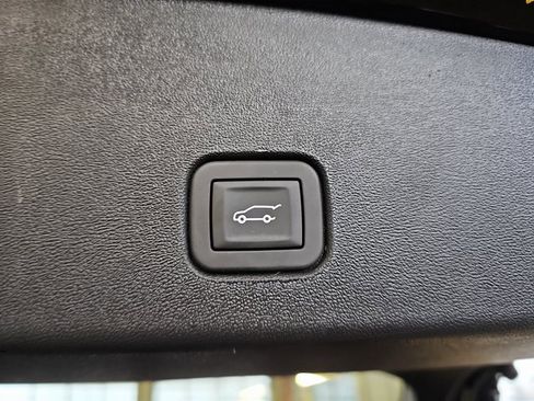 New 2026 Cadillac Optiq Sport 2 image 13