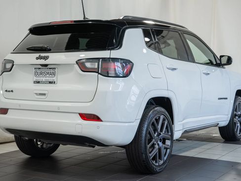 Certified 2025 Jeep Compass Limited w/ High Altitude Package AWD/4WD image 4