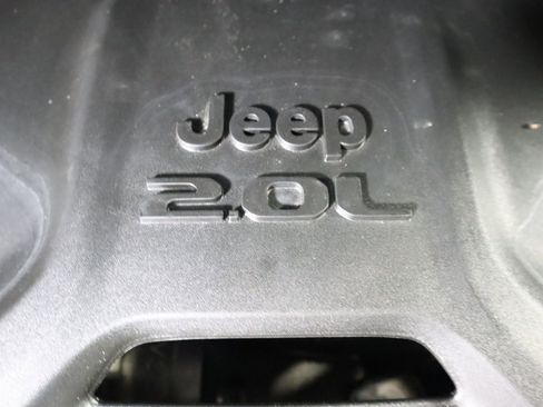 Used 2024 Jeep Wrangler Sport S image 28