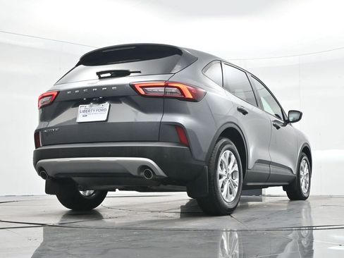 Used 2025 Ford Escape Active w/ Tech Pack #1 image 32