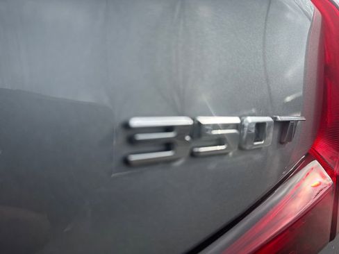 Used 2024 Cadillac XT4 Premium Luxury image 42