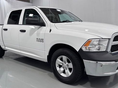 Used 2017 RAM 1500 Tradesman w/ Popular Equipment Group RWD image 4