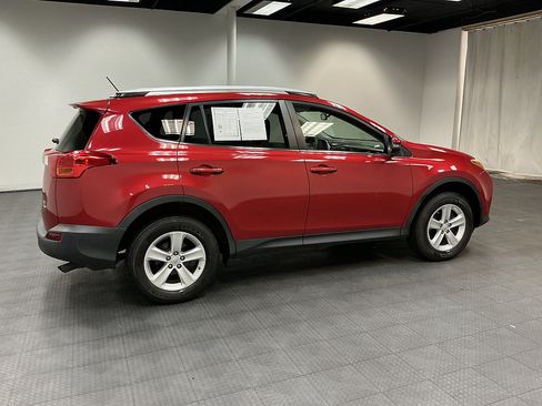 Used 2014 Toyota RAV4 XLE AWD/4WD image 6