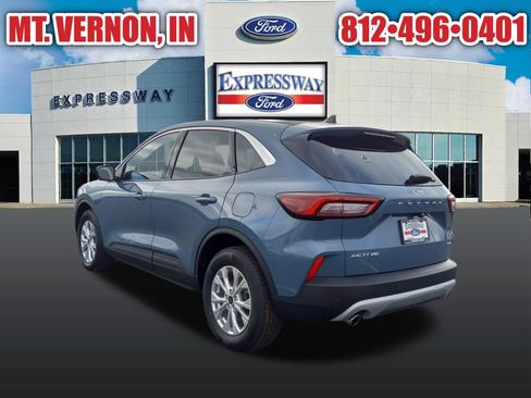 Used 2023 Ford Escape Active w/ Tech Pack #2 AWD/4WD image 9
