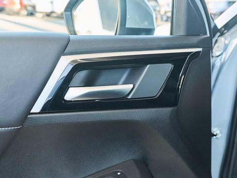 New 2026 Mitsubishi Outlander SE FWD image 21
