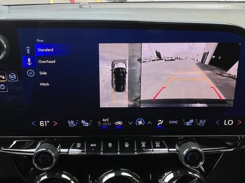 Used 2024 Chevrolet Blazer EV RS AWD/4WD image 17