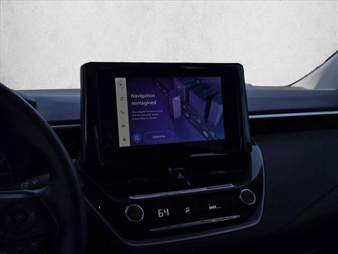 Used 2024 Toyota Corolla LE image 22