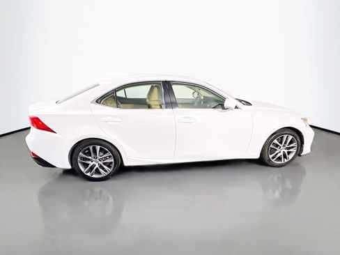 Used 2019 Lexus IS 300 w/ Accessory Package 2 image 11