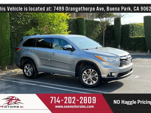 Used 2015 Toyota Highlander Plus FWD image 1