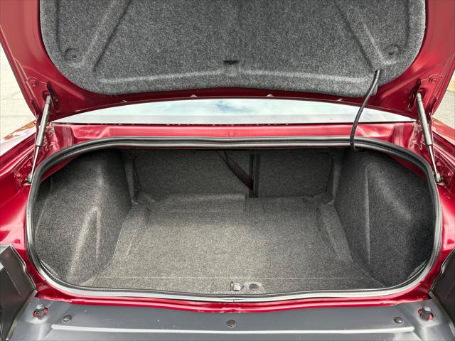 Certified 2020 Dodge Challenger R/T RWD image 11